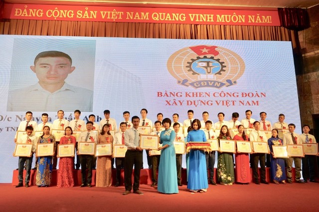 Hội nghị biểu dương điển hình tiến tiến lao động giỏi, lao động sáng tạo toàn quốc ngành Xây dựng năm 2019