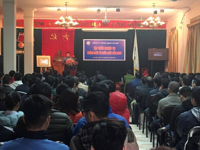 Công ty Nước sạch Hà Nội tổ chức lớp tập huấn nghiệp vụ phòng cháy chữa cháy và thực hành chữa cháy năm 2016