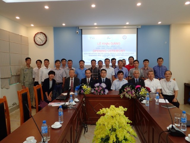 Hoàn thành đợt I khóa đào tạo “Xây dựng năng lực đào tạo công nghệ giảm thất thoát thất thu nước sạch tại Hà Nội do Jica tài trợ”
